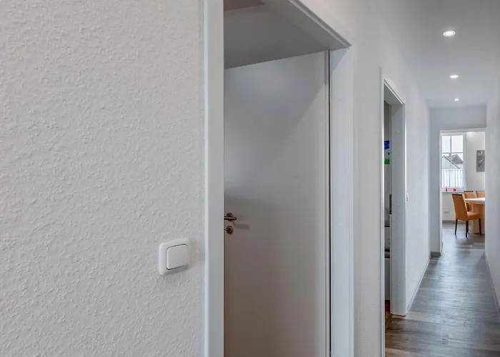 Ferienwohnung In Blankenburg شقة *