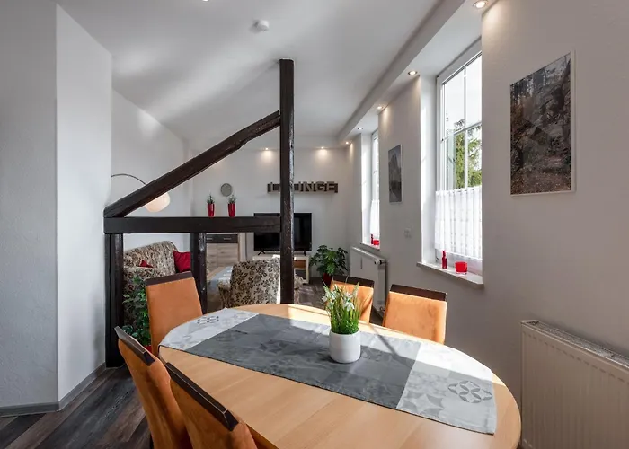 Daire Comfort Near Harz Trails *