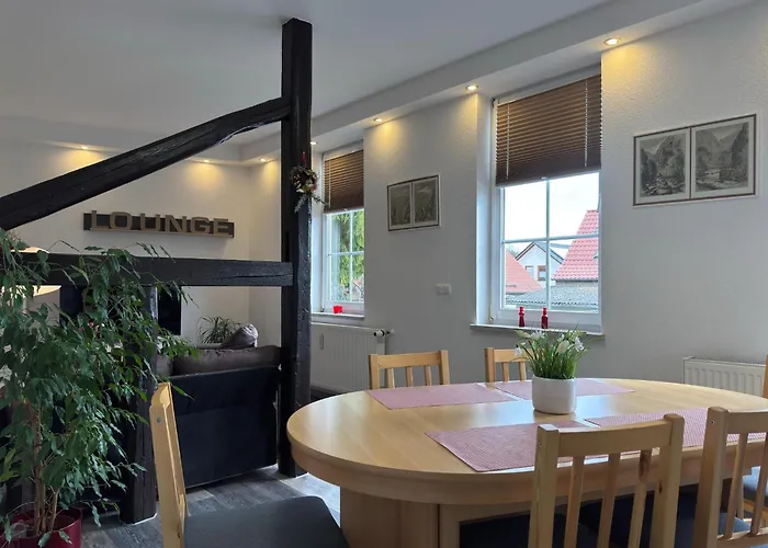 Ferienwohnung In Blankenburg شقة *